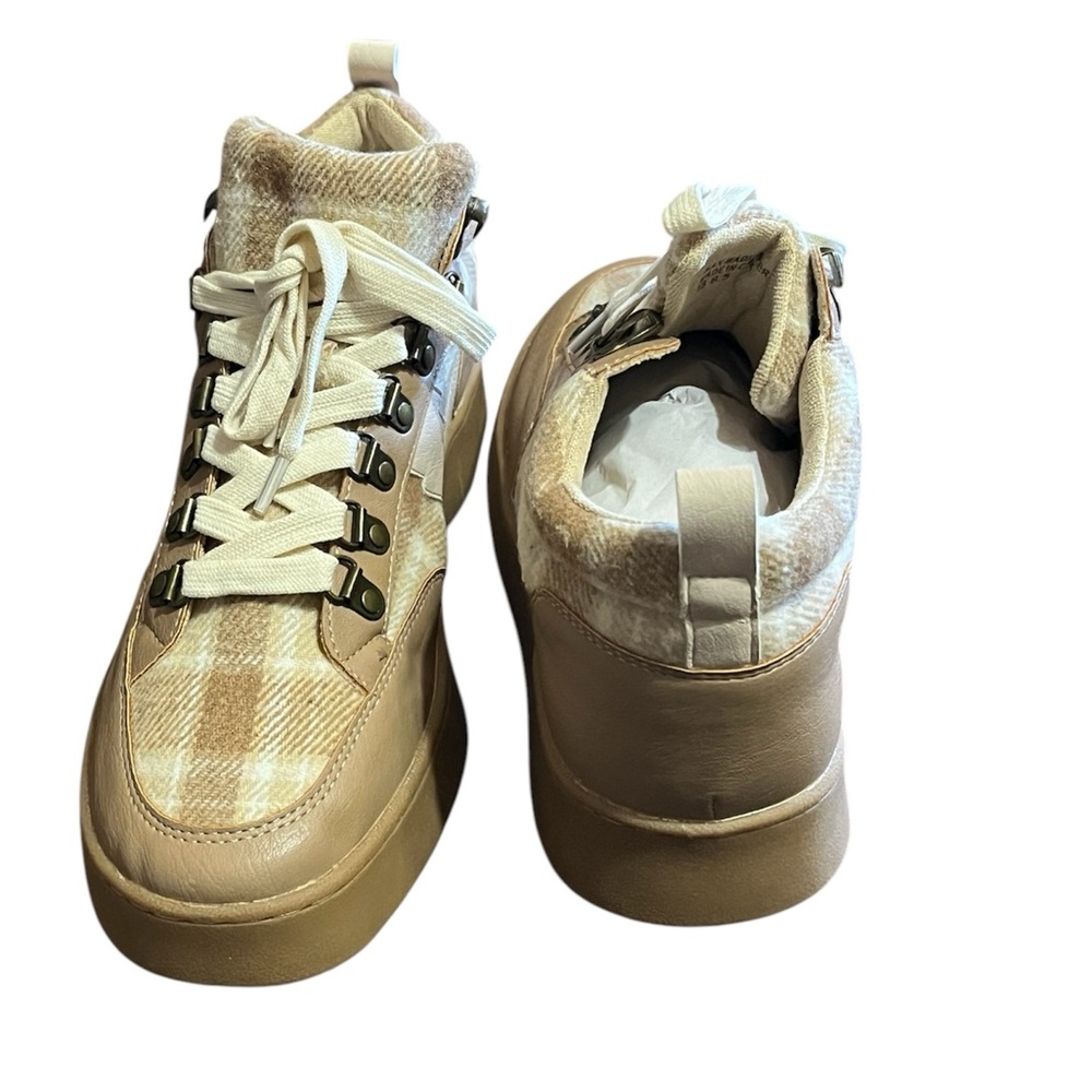 Oasis Society•Plaid Wedge Sneaker - Picture 4 of 12